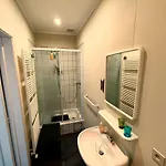 艾里斯里斯酒店 胡法利兹