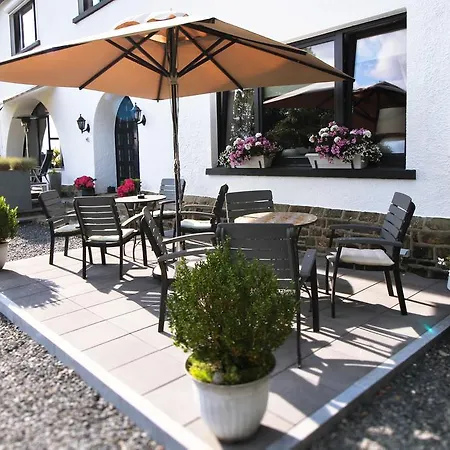 Les Alisiers 3* Houffalize