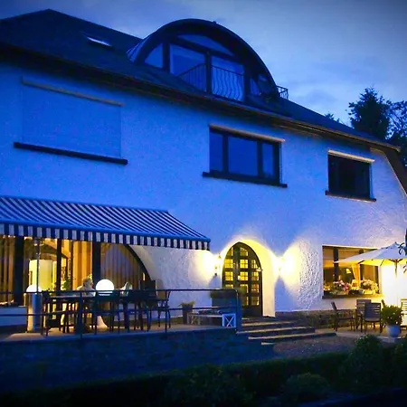 Guest house Les Alisiers 3*