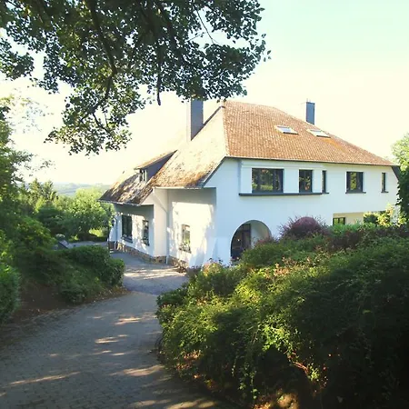 Konukevi Les Alisiers