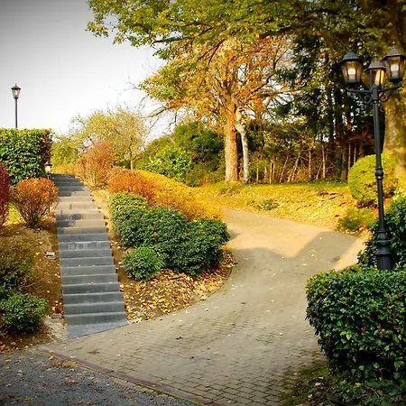 بيت ضيافة Les Alisiers Nadrin